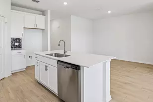 25525 Farmers Crop Ln, Elgin, TX 78621 - Photo 31