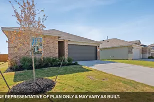 25525 Farmers Crop Ln, Elgin, TX 78621 - Photo 3