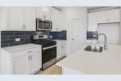 25525 Farmers Crop Lane, Elgin, TX 78621 - Photo 29
