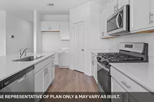 25525 Farmers Crop Ln, Elgin, TX 78621 - Photo 13