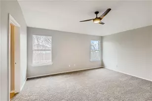 229 Killian Loop, Hutto, TX 78634 - Photo 15