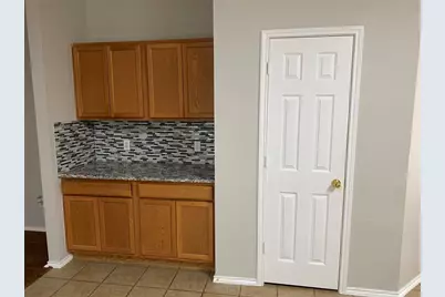 229 Killian Loop, Hutto, TX 78634 - Photo 9