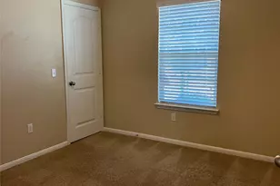 119 Acadia Cv, Hutto, TX 78634 - Photo 11