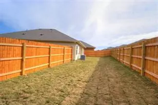 119 Acadia Cv, Hutto, TX 78634 - Photo 11