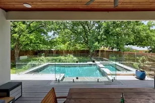 1204 Brentwood St, Austin, TX 78757 - Photo 37