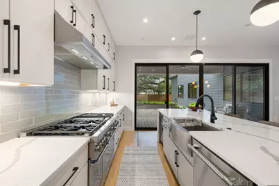 5405 Montview Street, Austin, TX 78756 - Photo 9