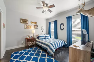 802 Wilkes St, Smithville, TX 78957 - Photo 17