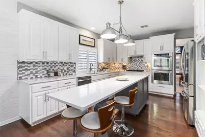 10601 Showboat Cove, Austin, TX 78730 - Photo 11