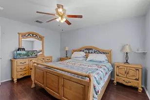 128 Steven St, Hutto, TX 78634 - Photo 13