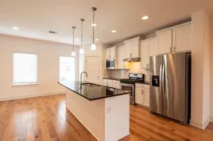 7204 Bassett Ct, Austin, TX 78741 - Photo 3