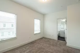 7204 Bassett Ct, Austin, TX 78741 - Photo 19