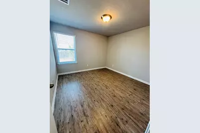 1404 Walden Pond Drive, Pflugerville, TX 78660 - Photo 19