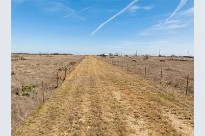 2700 County Road 214, Bertram, TX 78605 - Photo 15