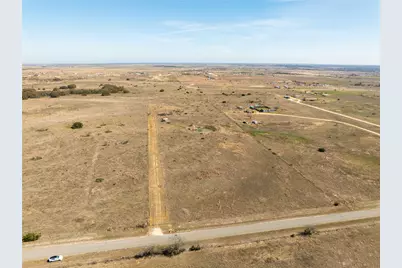 2700 County Road 214, Bertram, TX 78605 - Photo 9