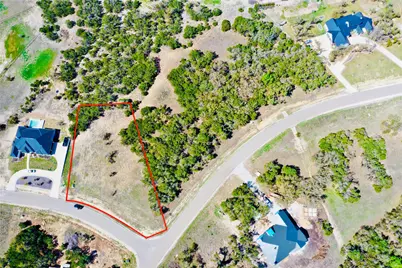 926 Malbec Loop, Canyon Lake, TX 78133 - Photo 3