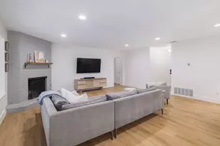 6701 Lancret Hill Dr, Austin, TX 78745 - Photo 7