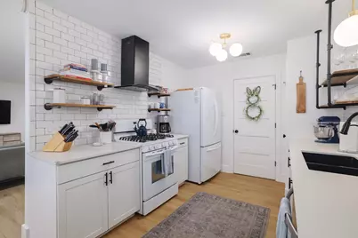 6701 Lancret Hill Drive, Austin, TX 78745 - Photo 11