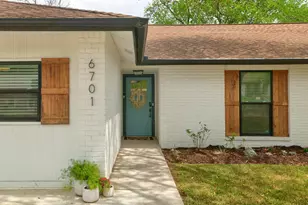 6701 Lancret Hill Dr, Austin, TX 78745 - Photo 3