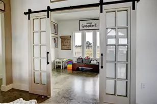 3553 Hunt Ln, Waelder, TX 78959 - Photo 13