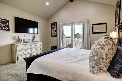 3553 Hunt Lane, Waelder, TX 78959 - Photo 17