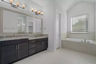 208 Lodestone Lane, Austin, TX 78738 - Photo 15