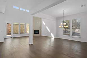 208 Lodestone Ln, Austin, TX 78738 - Photo 7