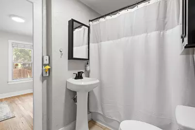 2609 Willow Street #1, Austin, TX 78702 - Photo 17