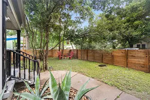 2609 Willow St, Austin, TX 78702 - Photo 5