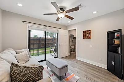 935 La Posada Drive #128, Austin, TX 78752 - Photo 19