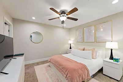 935 La Posada Drive #128, Austin, TX 78752 - Photo 11