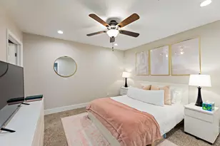 935 La Posada Dr, Austin, TX 78752 - Photo 11