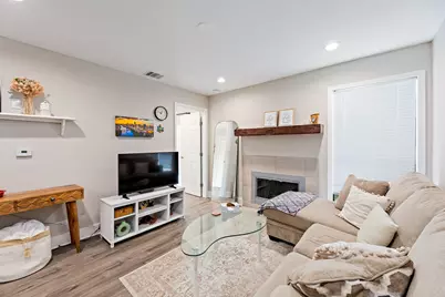 935 La Posada Drive #128, Austin, TX 78752 - Photo 7