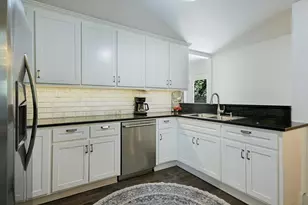 605 Deep Eddy Ave, Austin, TX 78703 - Photo 9