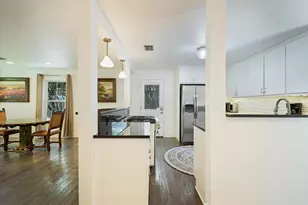 605 Deep Eddy Ave, Austin, TX 78703 - Photo 11