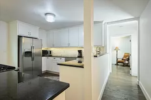 605 Deep Eddy Ave, Austin, TX 78703 - Photo 9
