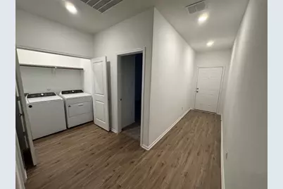 502 Thunderstorm Avenue, Lockhart, TX 78644 - Photo 27