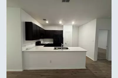 502 Thunderstorm Avenue, Lockhart, TX 78644 - Photo 9