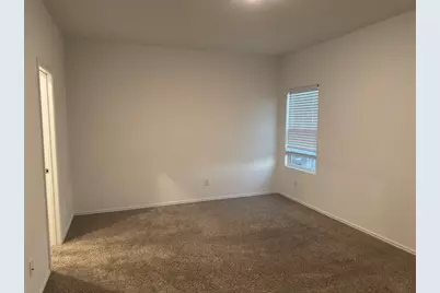 502 Thunderstorm Avenue, Lockhart, TX 78644 - Photo 13