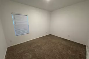 502 Thunderstorm Ave, Lockhart, TX 78644 - Photo 21