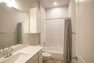 17301 Emperador Dr, Round Rock, TX 78664 - Photo 9