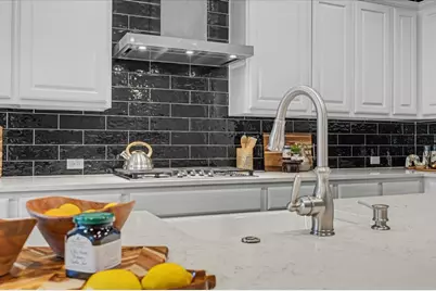 6708 Denia Drive, Austin, TX 78739 - Photo 9