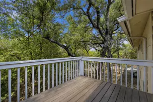 10010 Wildflower Ln, Austin, TX 78733 - Photo 23
