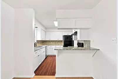 10010 Wildflower Lane #A, Austin, TX 78733 - Photo 9