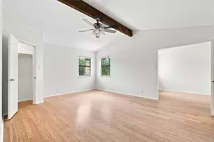 10010 Wildflower Ln, Austin, TX 78733 - Photo 17