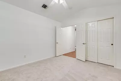 158 Hogan, Kyle, TX 78640 - Photo 17
