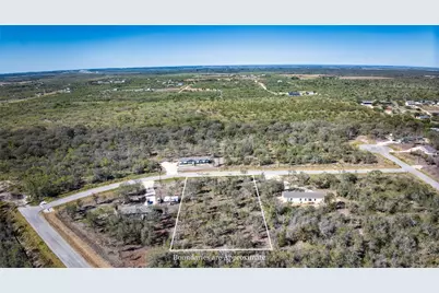 137 Baylen Clifton Lane, Lockhart, TX 78644 - Photo 11