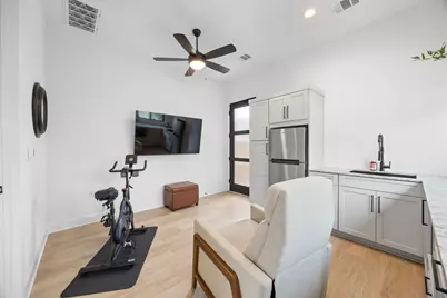 5317 McCandless Street, Austin, TX 78756 - Photo 15