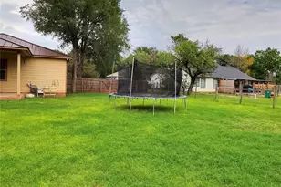 141 Kokomo Ln, Bastrop, TX 78602 - Photo 21