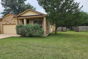 141 Kokomo Ln, Bastrop, TX 78602 - Photo 3