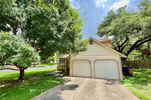 8116 Pilgrims Pl, Austin, TX 78759 - Photo 1
